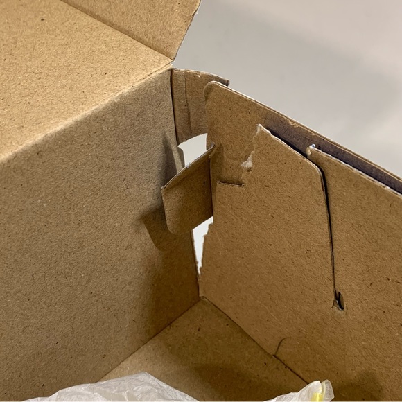 SOLD [NEW] ADIDAS SAMBA OG MAROON GOLD METALLIC WOMENS SIZE 9 SNEAKERS [DMG BOX] - Picture 14 of 15